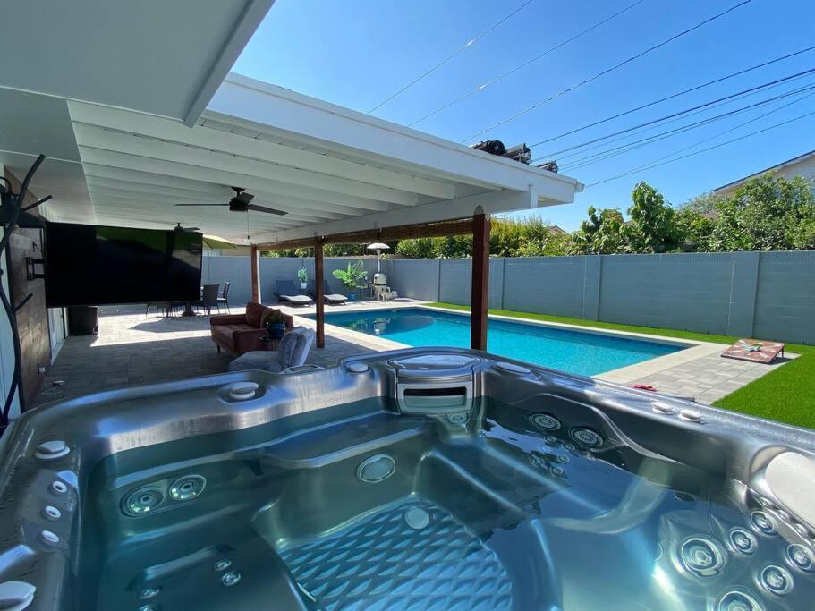Huntington Beach, Ac, Pool, Hot Tub, Detached Office, Close To Beach, Outside Entertaining Area Exterior foto