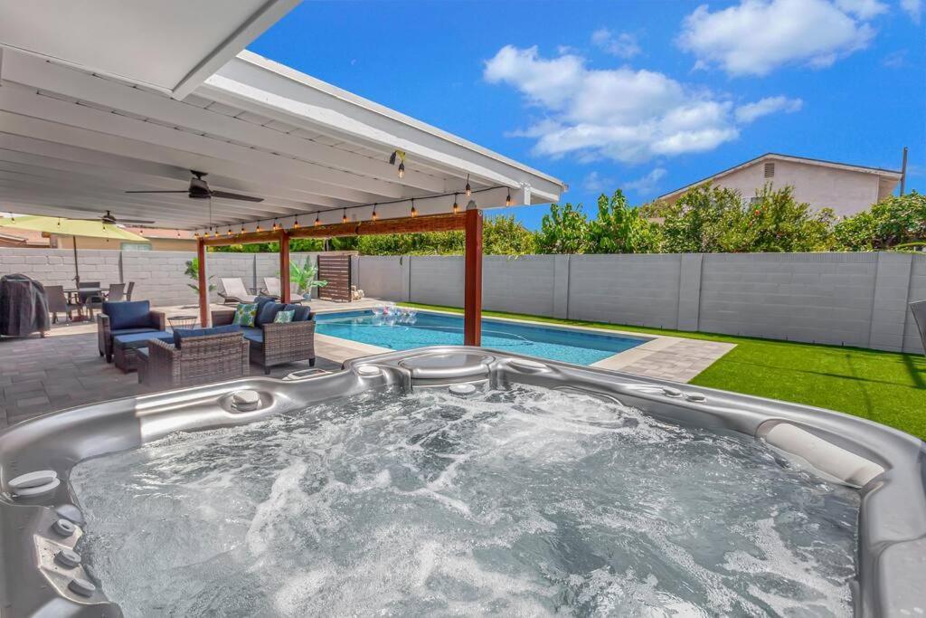 Huntington Beach, Ac, Pool, Hot Tub, Detached Office, Close To Beach, Outside Entertaining Area Exterior foto