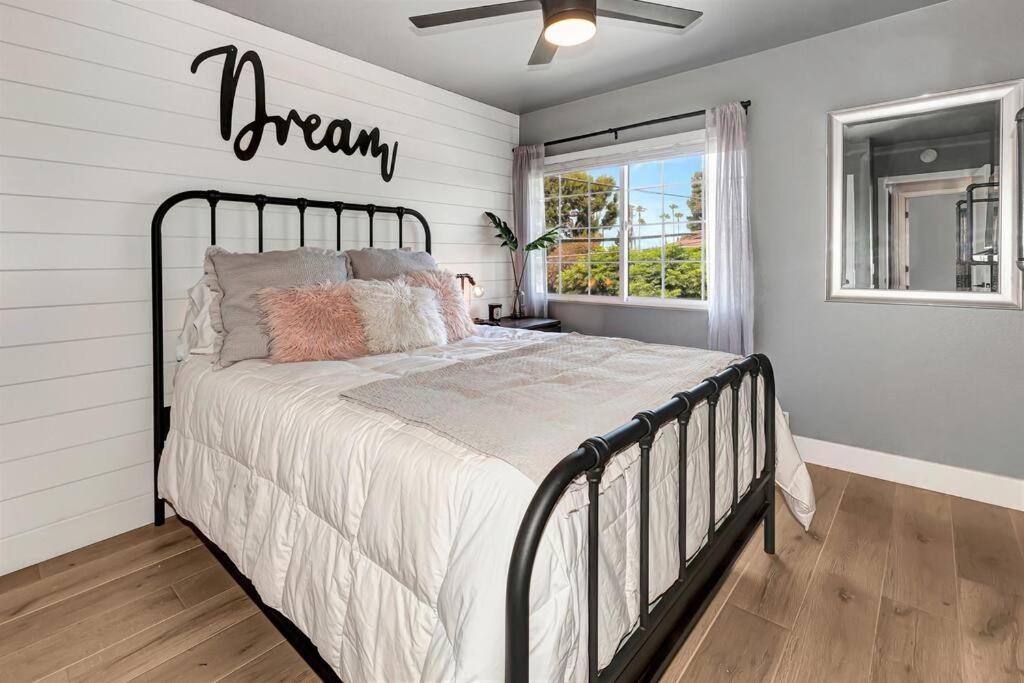 Huntington Beach, Ac, Pool, Hot Tub, Detached Office, Close To Beach, Outside Entertaining Area Exterior foto