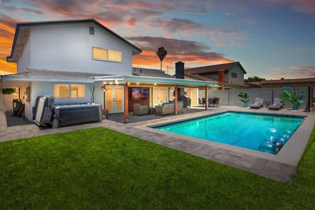 Huntington Beach, Ac, Pool, Hot Tub, Detached Office, Close To Beach, Outside Entertaining Area Exterior foto
